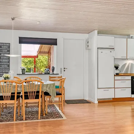 Holiday home Sallie - 500m To The Fjord By Interhome *